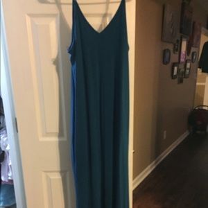 Women’s maxi with pockets